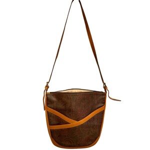 Vintage Etro Saddle bag 
Vachetta paisley crossbody